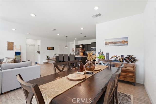 Detail Gallery Image 23 of 52 For 2587 W Heather, Hanford,  CA 93230 - 3 Beds | 2 Baths