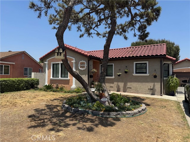7733 Corey Street, Downey CA: https://media.crmls.org/medias/5a82a278-853c-472b-bd26-3d26d8899ac0.jpg