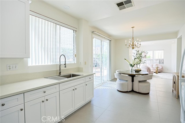 Detail Gallery Image 22 of 49 For 12892 Abbey Rd, Garden Grove,  CA 92843 - 4 Beds | 2/1 Baths