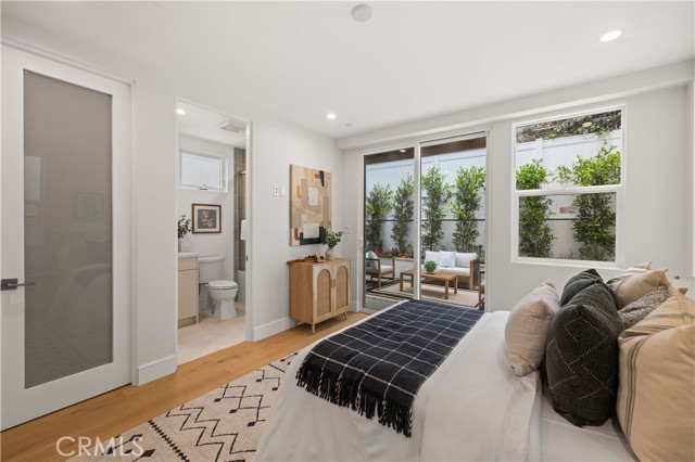 1212 19th Street, Hermosa Beach, California 90254, 4 Bedrooms Bedrooms, ,4 BathroomsBathrooms,Residential,For Sale,19th,SB26062974