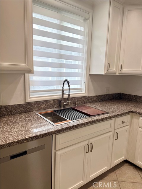 Detail Gallery Image 16 of 18 For 22051 San Miguel, Woodland Hills,  CA 91364 - 3 Beds | 2 Baths