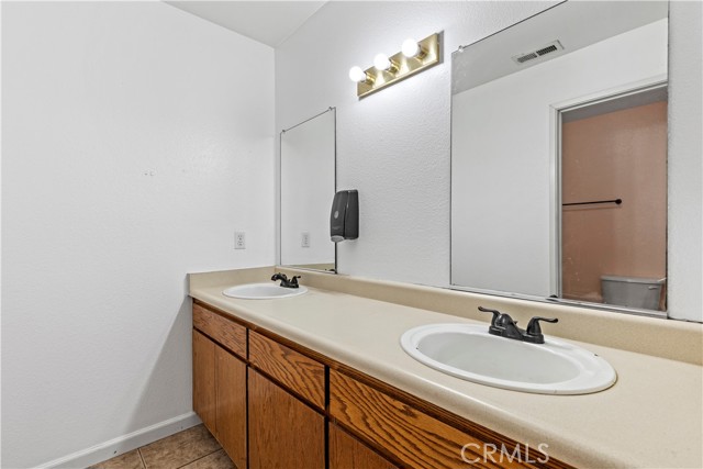 Detail Gallery Image 16 of 29 For 384 Little Ave, Gridley,  CA 95948 - 5 Beds | 2 Baths