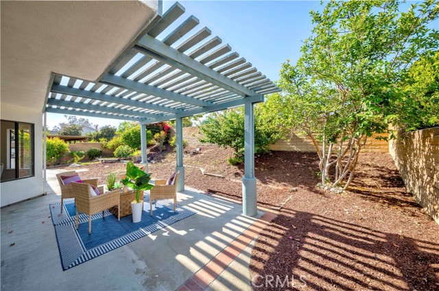 2107 Winterwood Drive, Fullerton CA: https://media.crmls.org/medias/5a85ec27-04f5-4c2a-b113-9cac695203bb.jpg