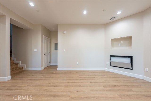 Detail Gallery Image 10 of 26 For 67 S Craig Ave #4,  Pasadena,  CA 91107 - 4 Beds | 3/1 Baths