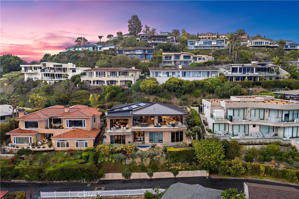 5a86a897 19d4 4472 Afa6 37151e176543