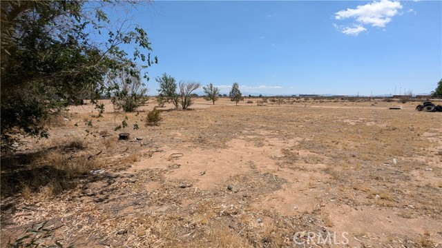 Detail Gallery Image 38 of 41 For 11861 Aztec Ln, Adelanto,  CA 92301 - – Beds | – Baths