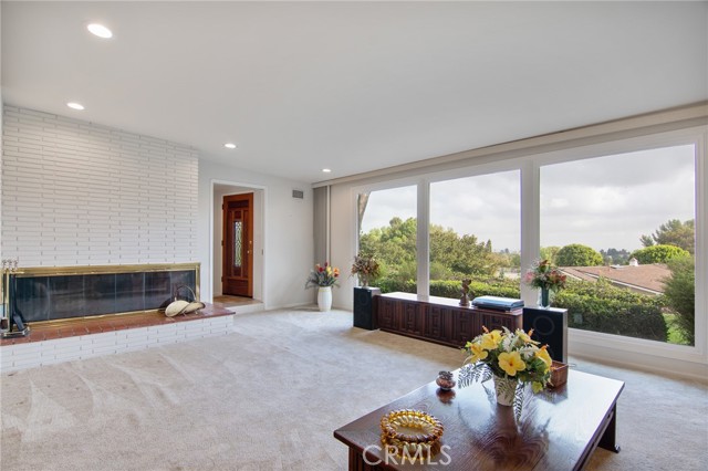 4 Harbor Sight Drive, Rolling Hills Estates, California 90274, 3 Bedrooms Bedrooms, ,2 BathroomsBathrooms,Residential,Sold,Harbor Sight,PW21226971