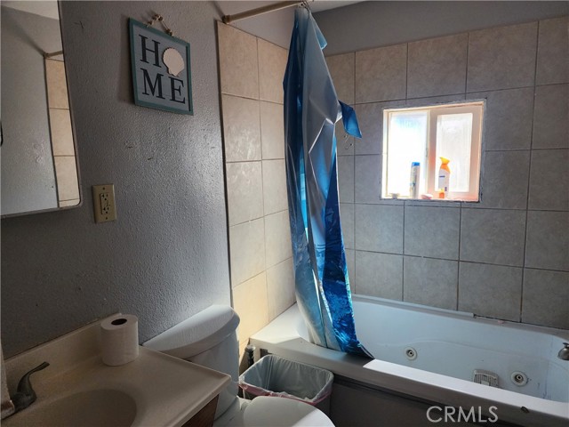 Detail Gallery Image 5 of 13 For 4520 County Road Ff #B, Orland,  CA 95963 - 2 Beds | 1 Baths