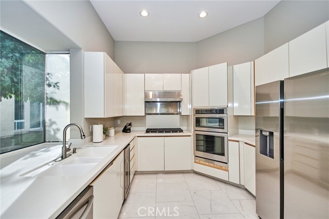 44980 Olympic Court, Indian Wells CA: https://media.crmls.org/medias/5a876e6a-ab93-45c5-b261-6efa73d1eeae.jpg
