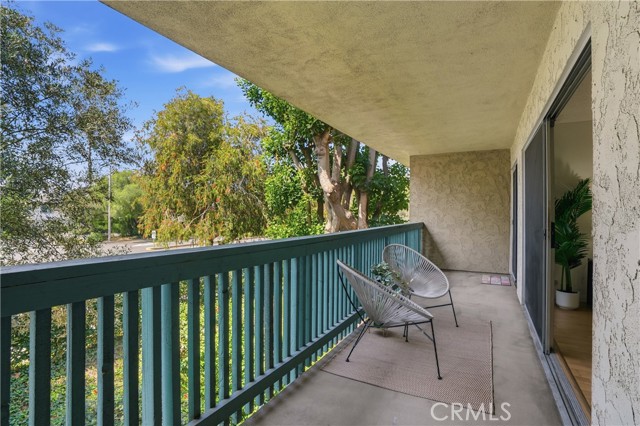 Detail Gallery Image 12 of 27 For 576 N Bellflower #310,  Long Beach,  CA 90814 - 2 Beds | 2 Baths