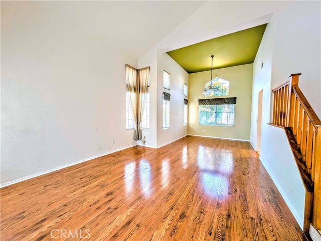 7754 Fox Tail Court, Highland CA: https://media.crmls.org/medias/5a8870db-822a-4116-8d2e-128fd6fce42f.jpg