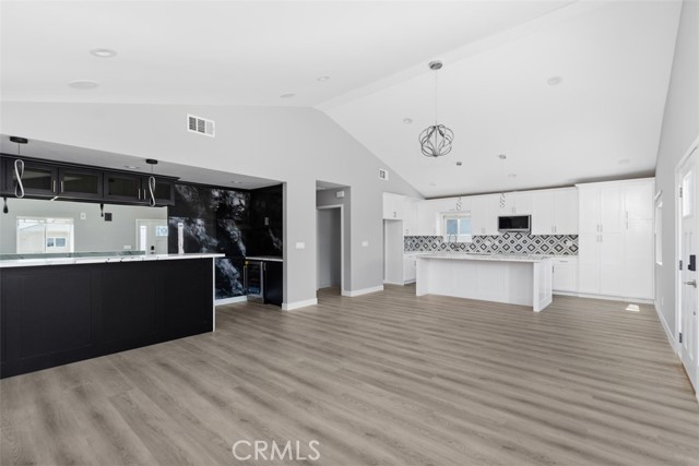 5671 Vonnie Lane, Cypress CA: https://media.crmls.org/medias/5a8879b2-e733-4065-b411-0667ef3a2297.jpg
