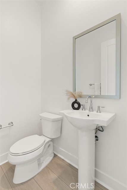 Detail Gallery Image 18 of 41 For 24175 N Camino Cascada, Valencia,  CA 91354 - 5 Beds | 5/1 Baths