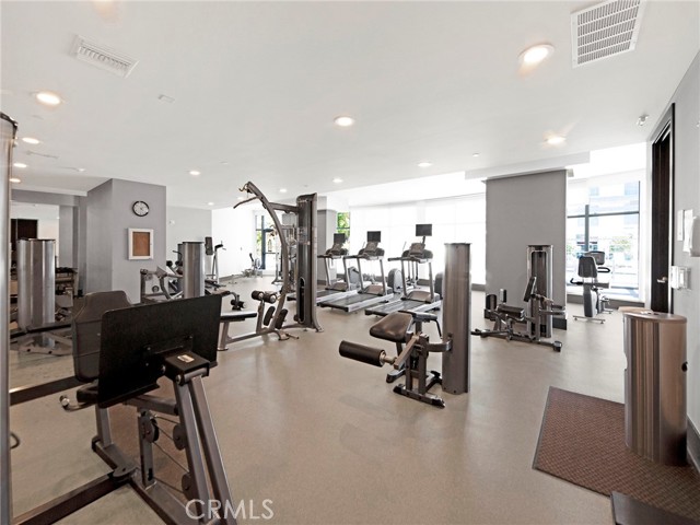 Detail Gallery Image 42 of 52 For 411 W Seaside Way #405,  Long Beach,  CA 90802 - 2 Beds | 2 Baths