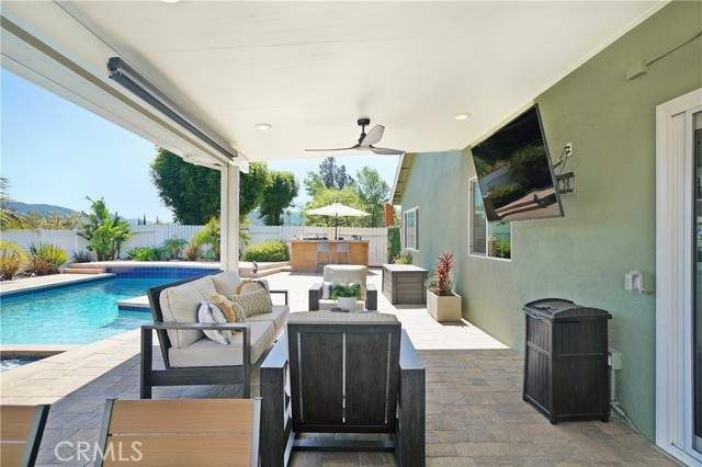 Detail Gallery Image 36 of 69 For 6494 Joshua St, Oak Park,  CA 91377 - 5 Beds | 3 Baths