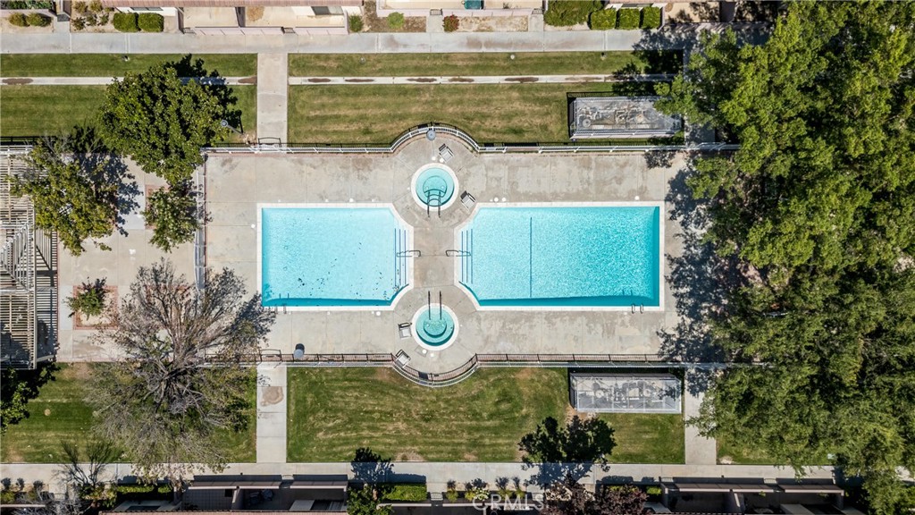 https://media.crmls.org/medias/5a8ab28f-5d94-45ee-8bf6-54960248a6da.jpg?preset=X-Large