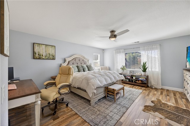 Detail Gallery Image 15 of 49 For 29015 Cantabria Ct, Moreno Valley,  CA 92555 - 4 Beds | 3 Baths