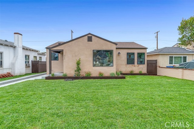 433 N Buena Vista Street, Burbank CA: https://media.crmls.org/medias/5a8c4fa0-042e-47b0-98ae-b309224191d7.jpg