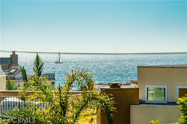 620 Manhattan Avenue, Hermosa Beach, California 90254, 3 Bedrooms Bedrooms, ,3 BathroomsBathrooms,Residential,Sold,Manhattan,SB21222034