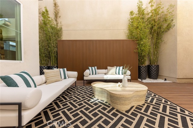 241 Abacus, Irvine CA: https://media.crmls.org/medias/5a8c9f27-dcad-4220-84c5-4b23c44d6141.jpg