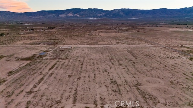Detail Gallery Image 14 of 16 For 793 Locust Ave, Lucerne Valley,  CA 92356 - – Beds | – Baths
