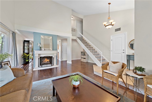Detail Gallery Image 5 of 27 For 27795 Higuera, Mission Viejo,  CA 92691 - 4 Beds | 2/1 Baths