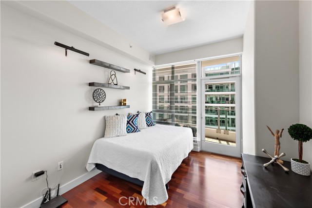 3141 Michelson Drive, Irvine CA: https://media.crmls.org/medias/5a8db635-0d3e-4dd9-aec2-e2feb334cfaf.jpg