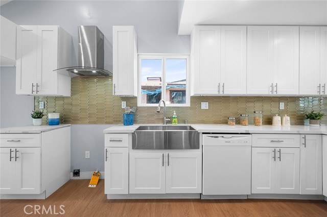1223 W 90th Street, Los Angeles CA: https://media.crmls.org/medias/5a8ecefb-7420-4aec-85a9-44d22afddef3.jpg