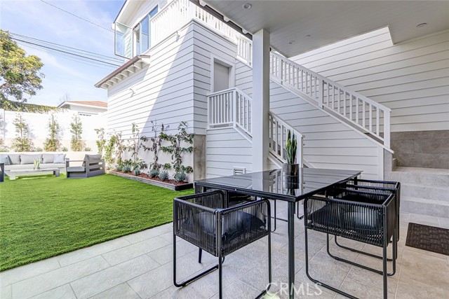 591 31st Street, Manhattan Beach, California 90266, 7 Bedrooms Bedrooms, ,7 BathroomsBathrooms,Residential,For Sale,31st,SB25028142