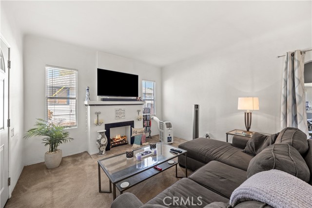 Detail Gallery Image 11 of 53 For 12512 Broadway, Whittier,  CA 90601 - – Beds | – Baths