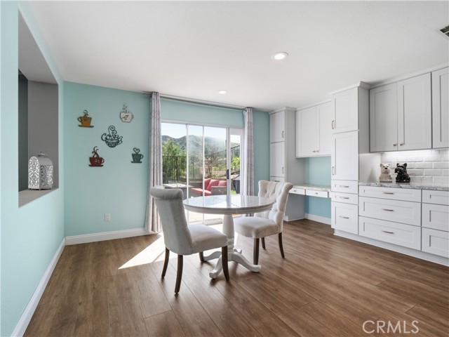 Detail Gallery Image 5 of 30 For 30623 Beryl, Castaic,  CA 91384 - 4 Beds | 3 Baths