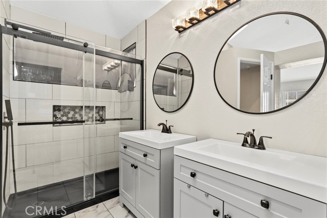 Detail Gallery Image 18 of 26 For 14050 Lemoli Way, Hawthorne,  CA 90250 - 2 Beds | 2/1 Baths