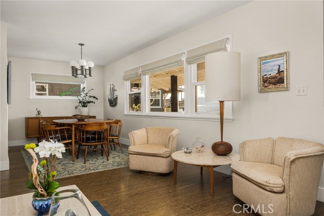 Detail Gallery Image 9 of 53 For 943 E Everett Place, Orange,  CA 92867 - 2 Beds | 2 Baths