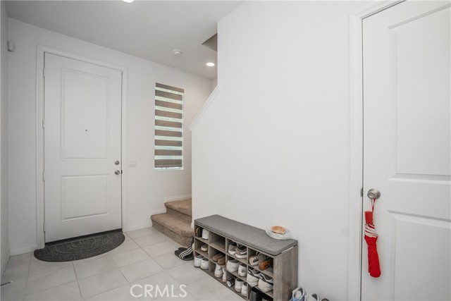 Detail Gallery Image 9 of 17 For 6966 Cottonwood Ln, Buena Park,  CA 90621 - 3 Beds | 2/1 Baths