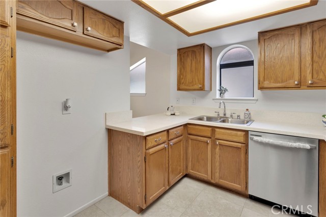 Detail Gallery Image 12 of 36 For 19265 Pine Way, Apple Valley,  CA 92308 - 2 Beds | 1/1 Baths