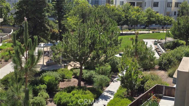610 Cultivate, Irvine CA: https://media.crmls.org/medias/5a9321d7-1c6c-4ae2-9411-3115dd8411c7.jpg