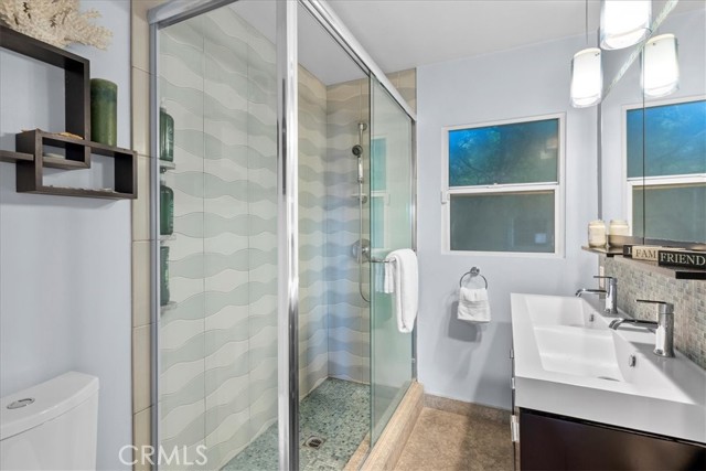 618 ruby, Redondo Beach, California 90277, 4 Bedrooms Bedrooms, ,3 BathroomsBathrooms,Residential,Sold,ruby,SB22013009