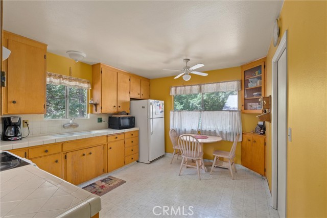 Detail Gallery Image 3 of 35 For 14693 Lafayette Cir, Magalia,  CA 95954 - 3 Beds | 2/1 Baths