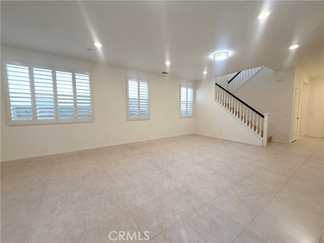28309 Camino Del Arte Drive, Valencia CA: https://media.crmls.org/medias/5a93e007-ea02-44b1-ad4b-d422d77b26c1.jpg