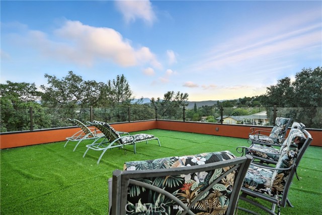 Detail Gallery Image 29 of 35 For 17234 Brookfield Rd, Hidden Valley Lake,  CA 95467 - 3 Beds | 2/1 Baths