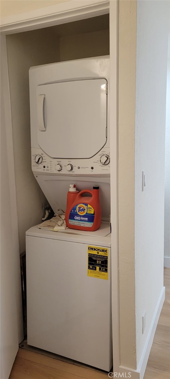 Detail Gallery Image 18 of 29 For 5135 Zelzah #101,  Encino,  CA 91316 - 2 Beds | 2 Baths