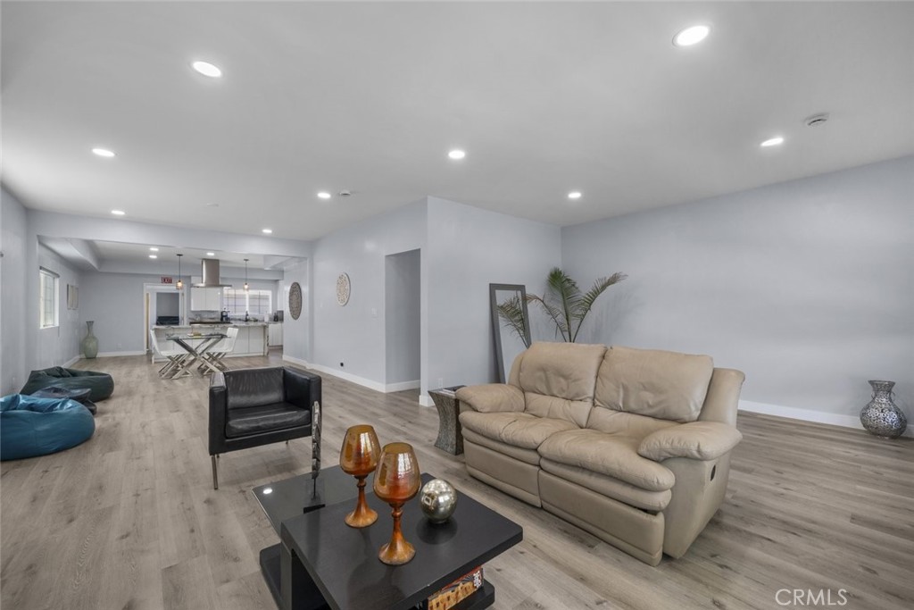 MLS #SR25181881 image #4