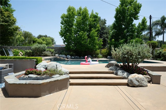 9642 James Circle, Villa Park CA: https://media.crmls.org/medias/5a95323d-0864-4f23-89a2-eddc2a79cd73.jpg
