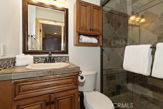 Detail Gallery Image 47 of 50 For 42324 Eagle Ridge, Big Bear Lake,  CA 92315 - 6 Beds | 4 Baths