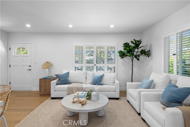 2720 Spreckels Lane, Redondo Beach, California 90278, 3 Bedrooms Bedrooms, ,2 BathroomsBathrooms,Residential,Sold,Spreckels,SB23143094