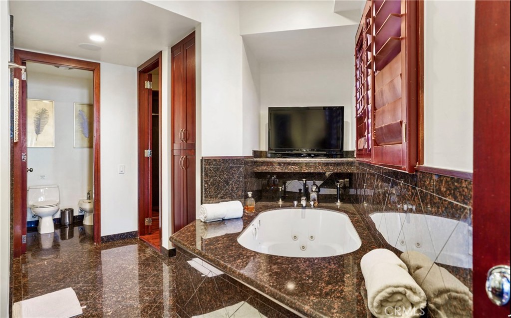 MLS #OC26165392 image #13