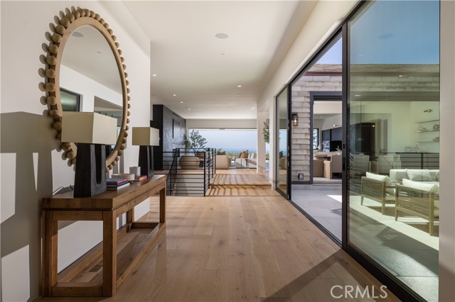 Detail Gallery Image 11 of 65 For 4539 Fairfield Dr, Corona Del Mar,  CA 92625 - 5 Beds | 5/2 Baths