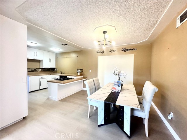 Detail Gallery Image 8 of 33 For 1758 N Madera, Ontario,  CA 91764 - 6 Beds | 3 Baths