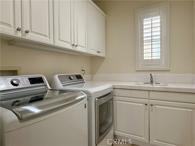 50 Winding Way, Irvine CA: https://media.crmls.org/medias/5a97baeb-3161-43a1-bfdc-f85a3ed7f8a4.jpg