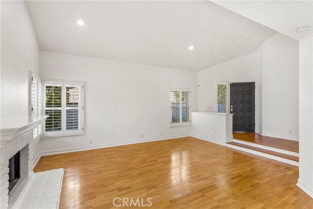 29 Hancock Street, Laguna Niguel CA: https://media.crmls.org/medias/5a9814d8-ac71-41e3-8564-c8b4a62d5d7e.jpg